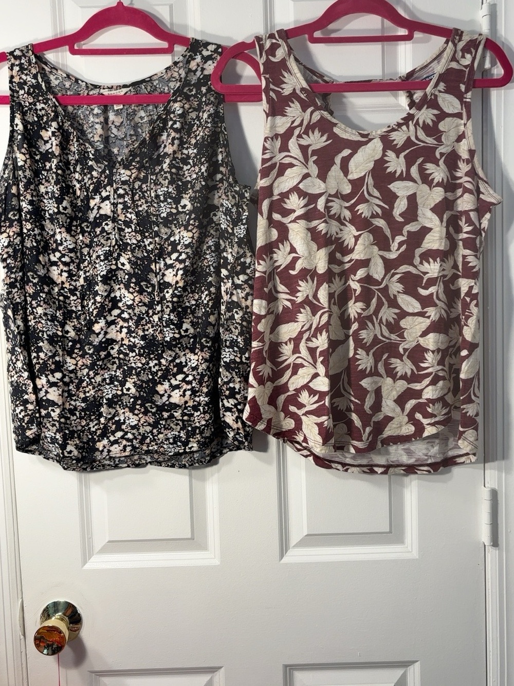 Women’s 3-Piece Sleeveless Summer Top Bundle – Floral & Boho – M/XL - Picture 2 of 10